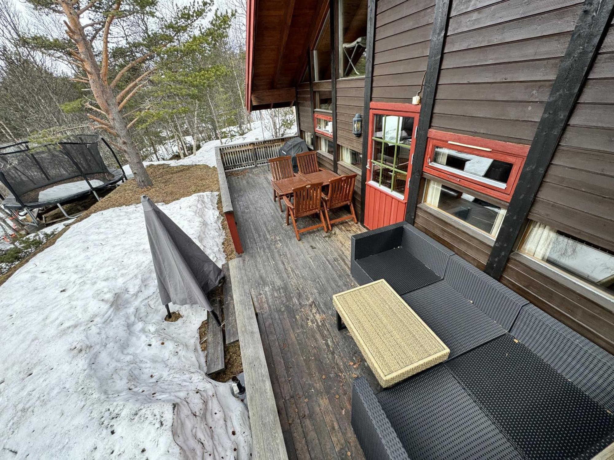 Koselig Hytte Med Usjenert Og Solrik Beliggenhet Geilo Exteriér fotografie